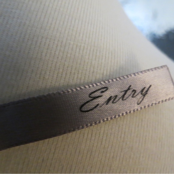 Off the Shoulder Minidress - Picture 6 of 6